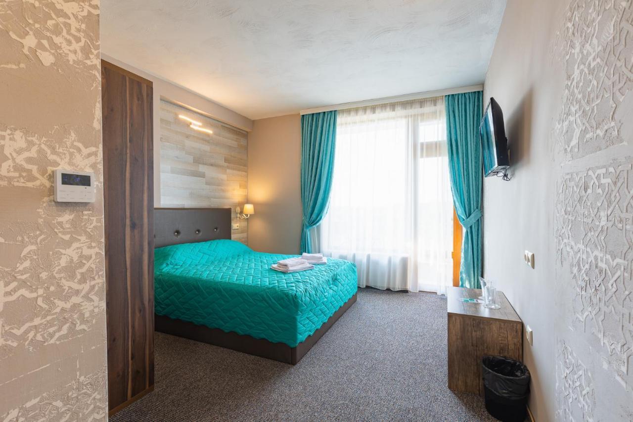 Lecardo Hotel 아헬로이 외부 사진