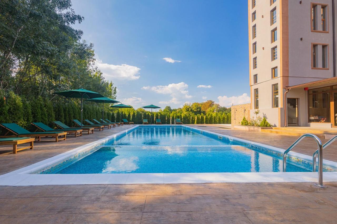 Lecardo Hotel 아헬로이 외부 사진